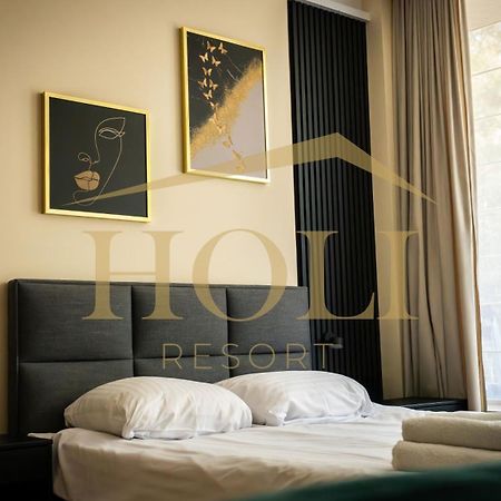 Holi Resort Сероцк Екстериор снимка